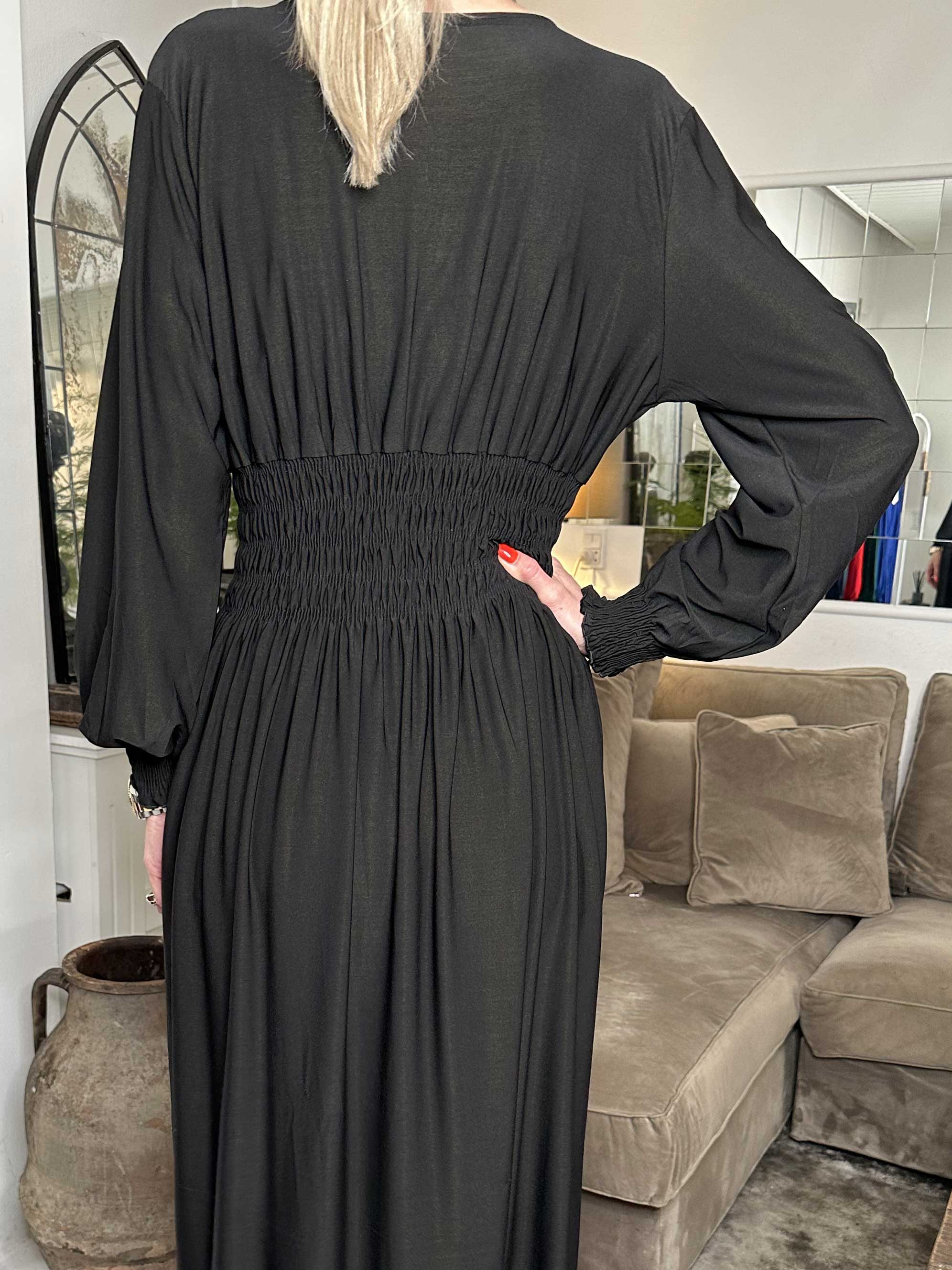 Pams Plain L/S - Elastisk klänning med smock och långa ärmar